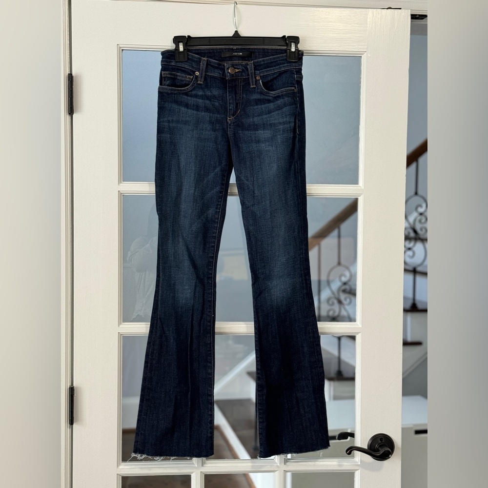 Joe’s Jeans Flare Cut Size 24. Inseam 28.